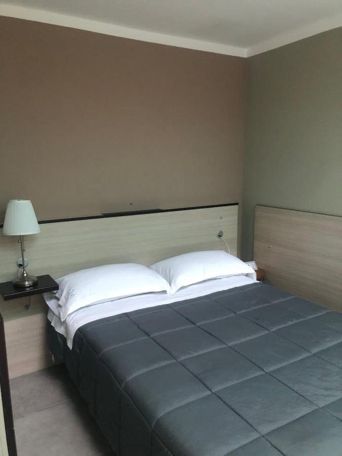 Camilla Guest house *
